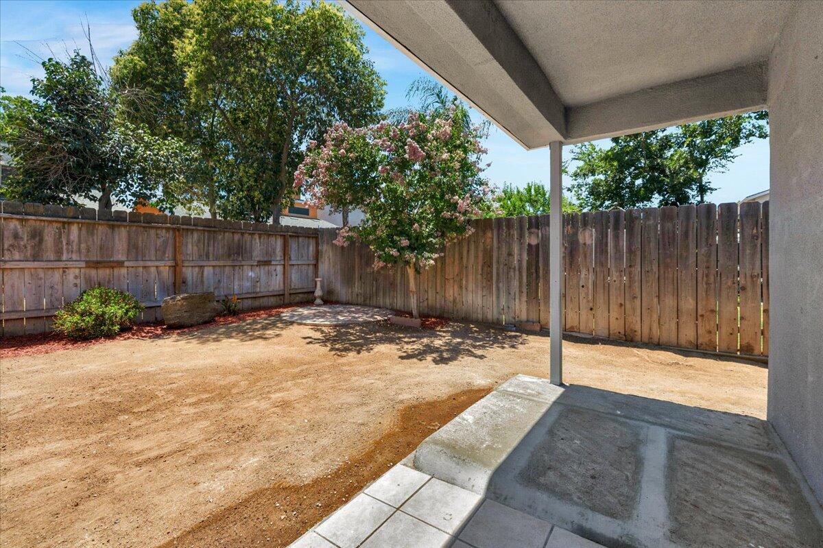 4343 W Princeton Avenue