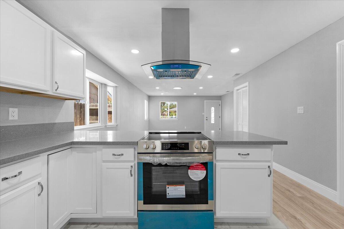 4343 W Princeton Avenue