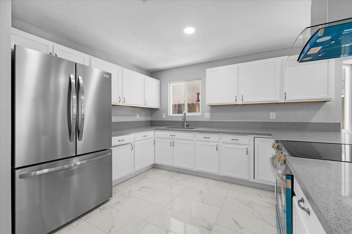 4343 W Princeton Avenue