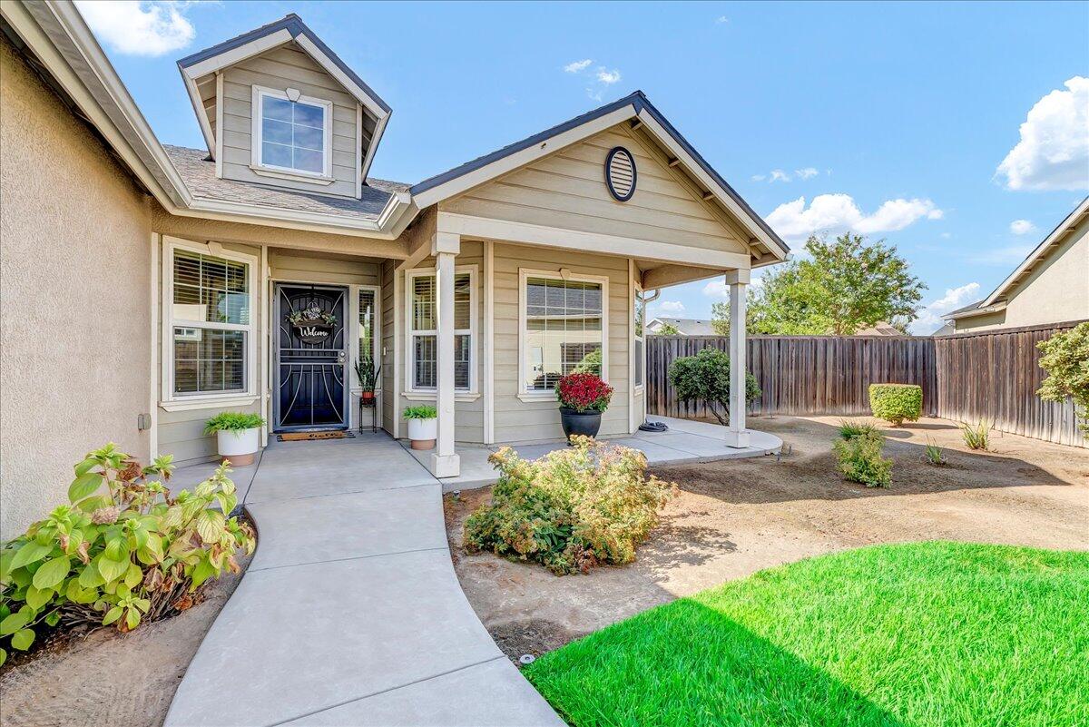 7273 W San Carlos Avenue