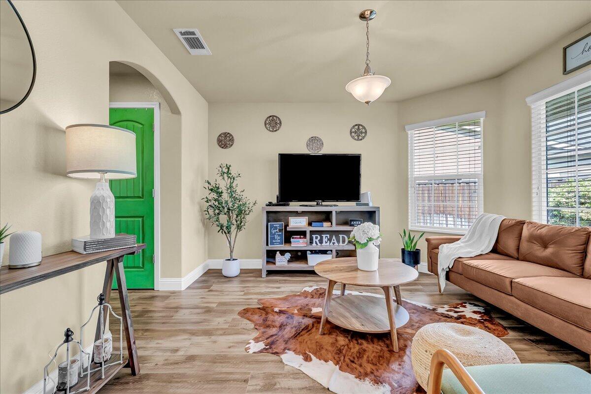 7273 W San Carlos Avenue