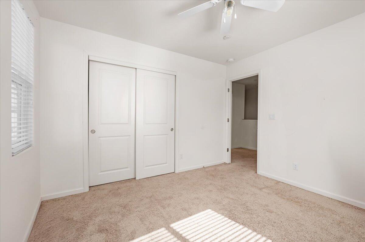 6317 N Alta Vista Lane