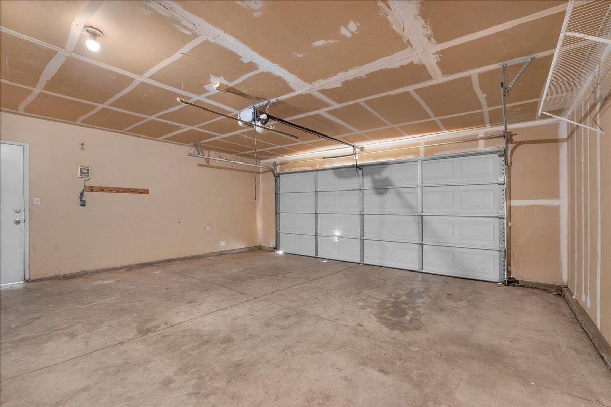 5633 N Delbert Avenue