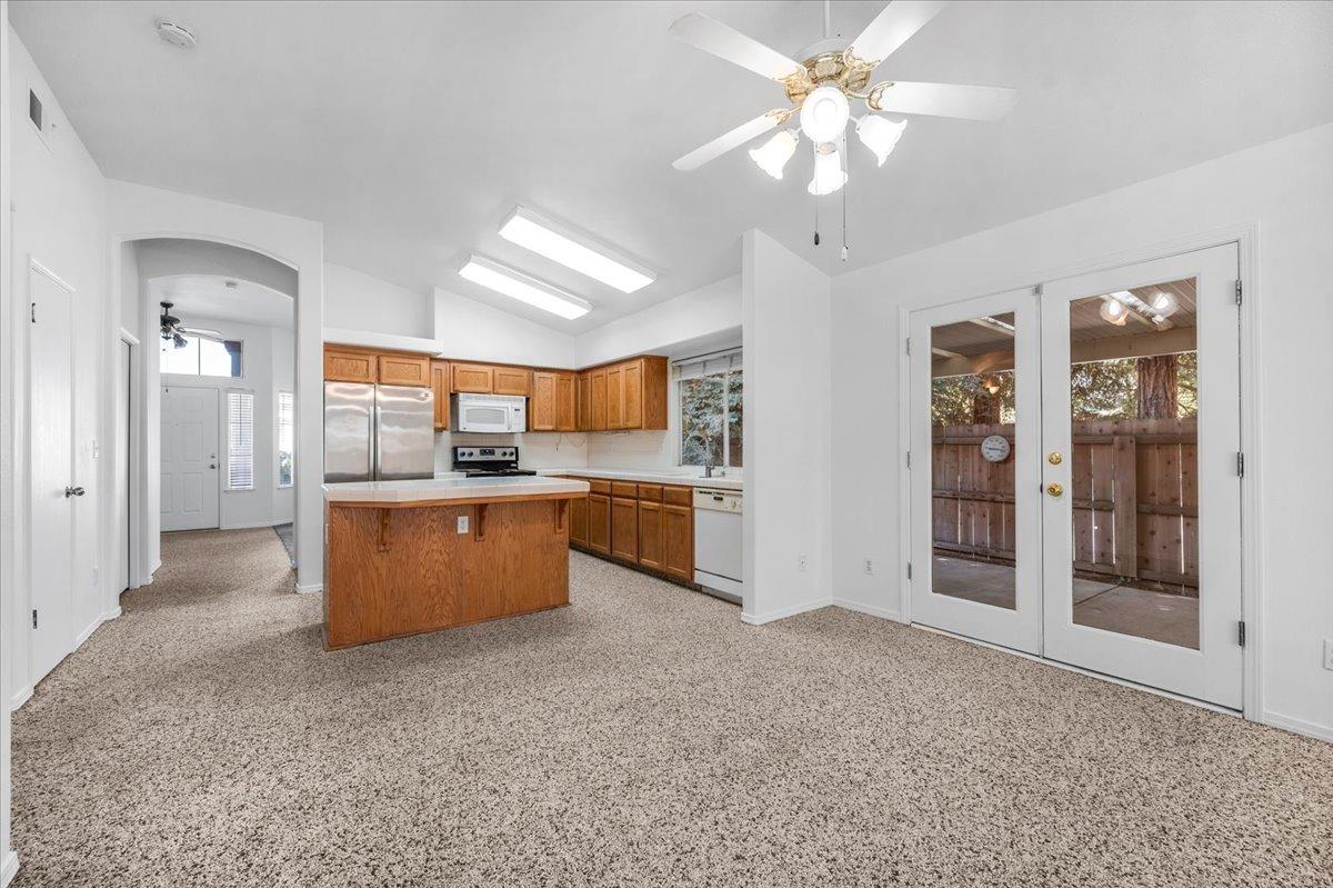 5633 N Delbert Avenue