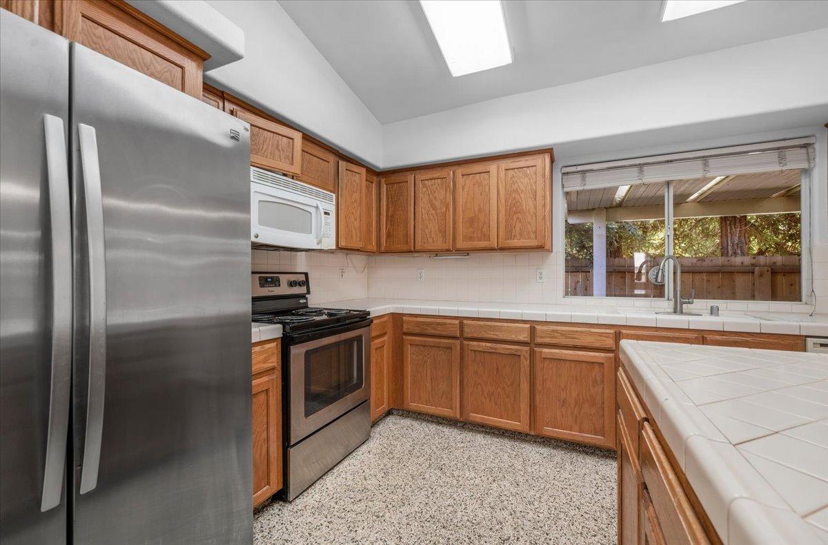 5633 N Delbert Avenue