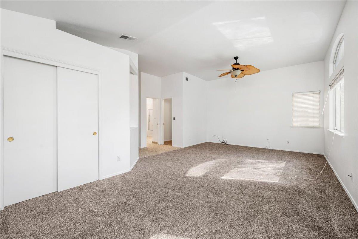 5633 N Delbert Avenue