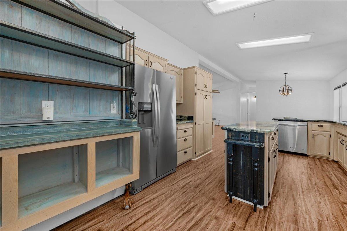 2706 W Ashlan Avenue # 268