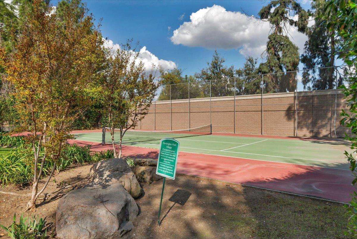 2890 Huntington Boulevard # 108