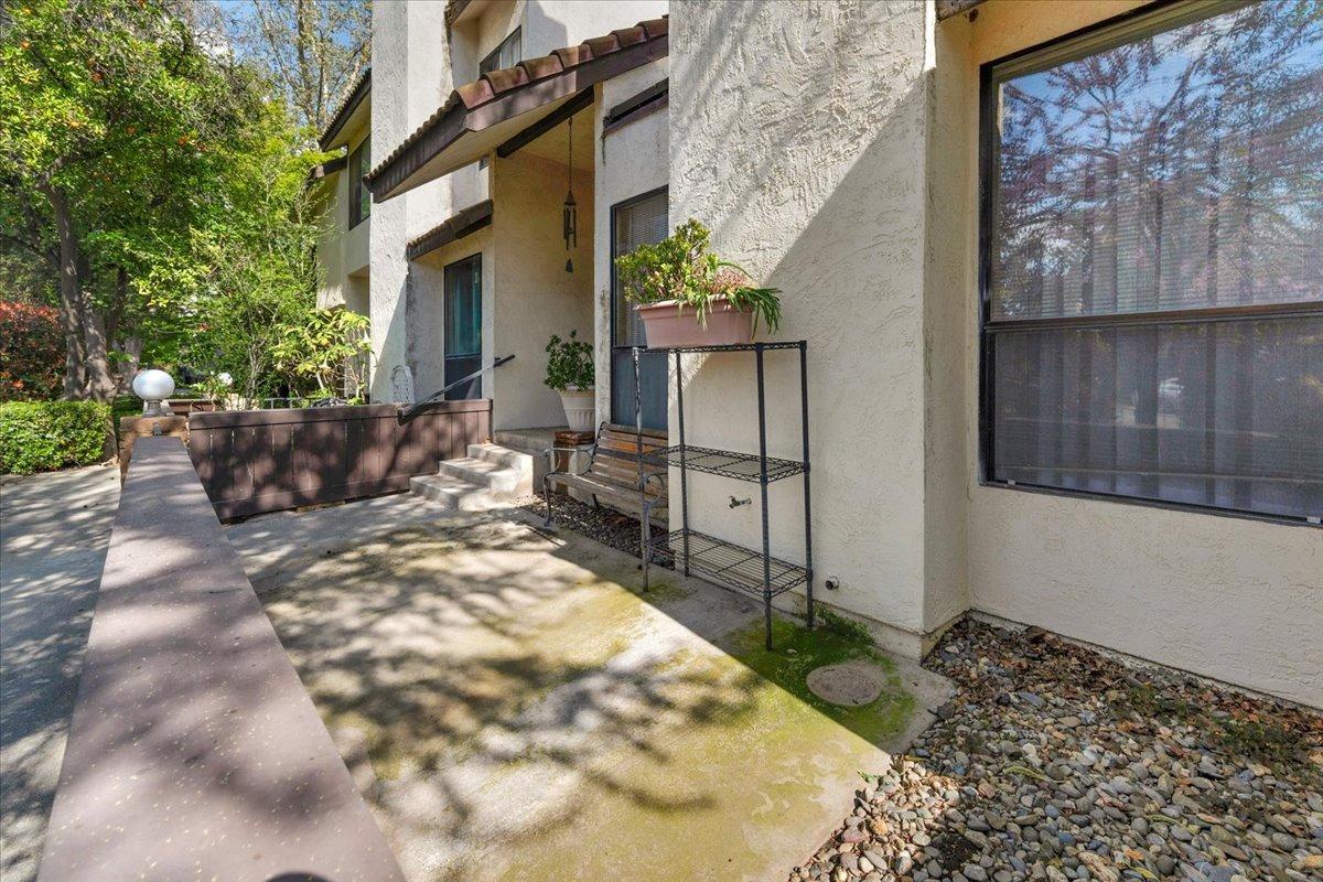 2890 Huntington Boulevard # 108