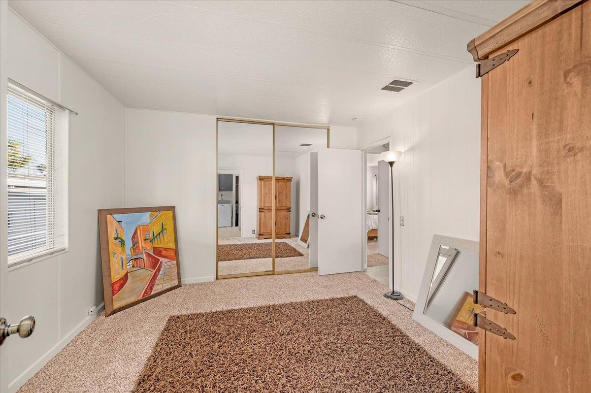 2706 W Ashlan Avenue # 323