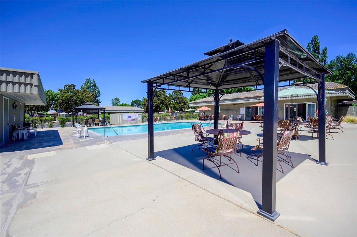 2706 W Ashlan Avenue # 323