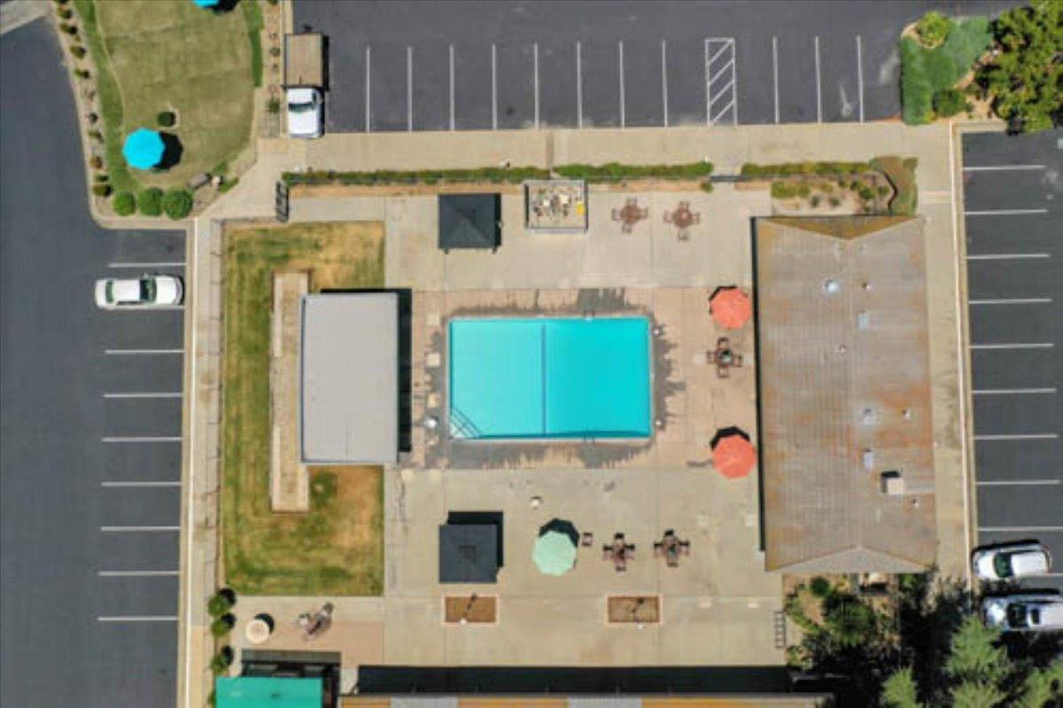 2706 W Ashlan Avenue # 323