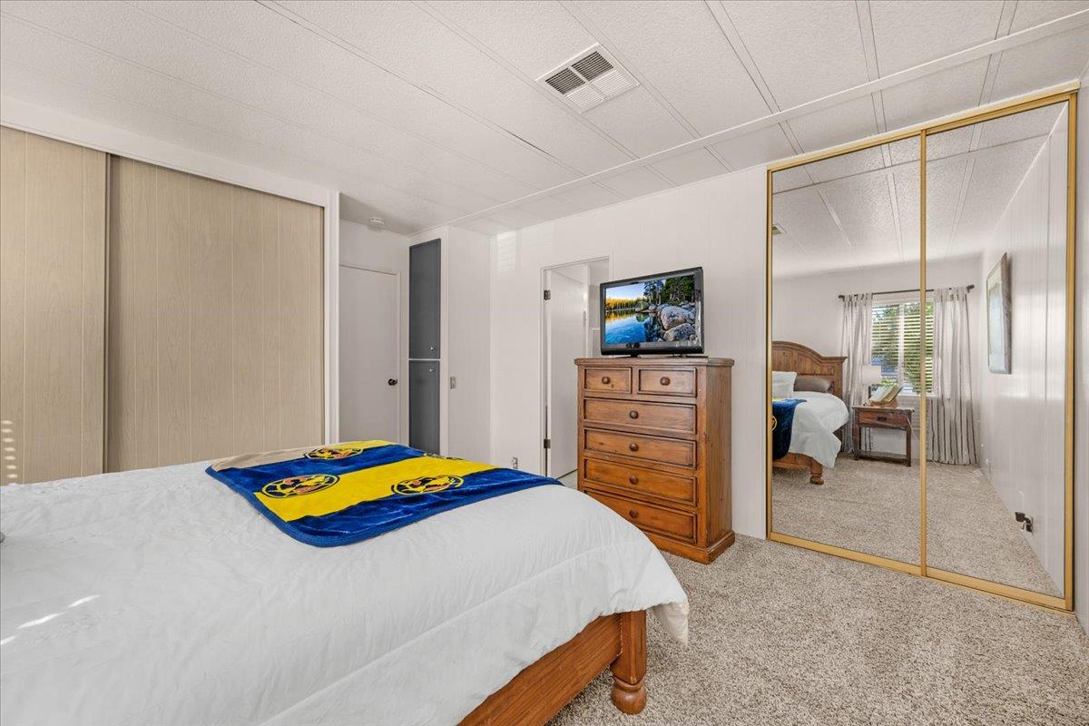 2706 W Ashlan Avenue # 323