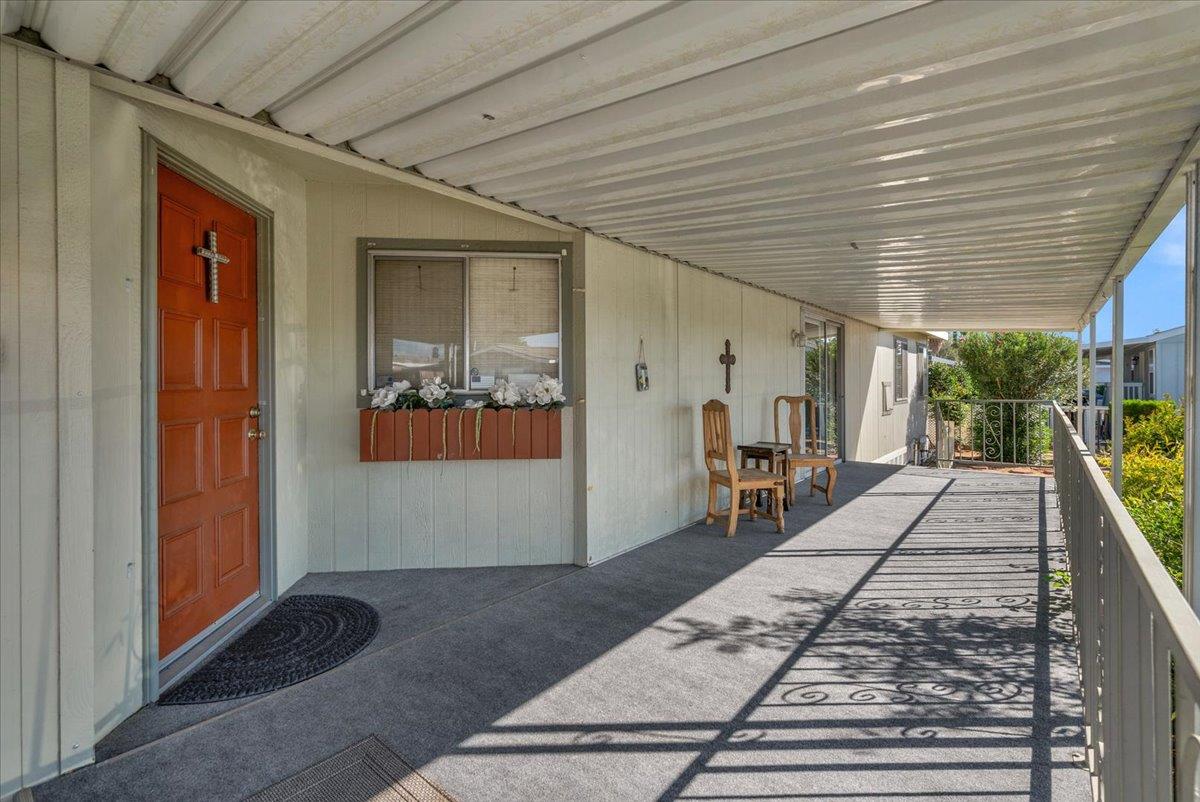 2706 W Ashlan Avenue # 323