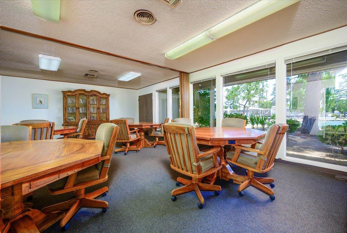 2706 W Ashlan Avenue # 323