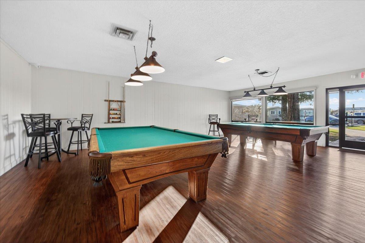 1001 Sylmar Avenue # 216