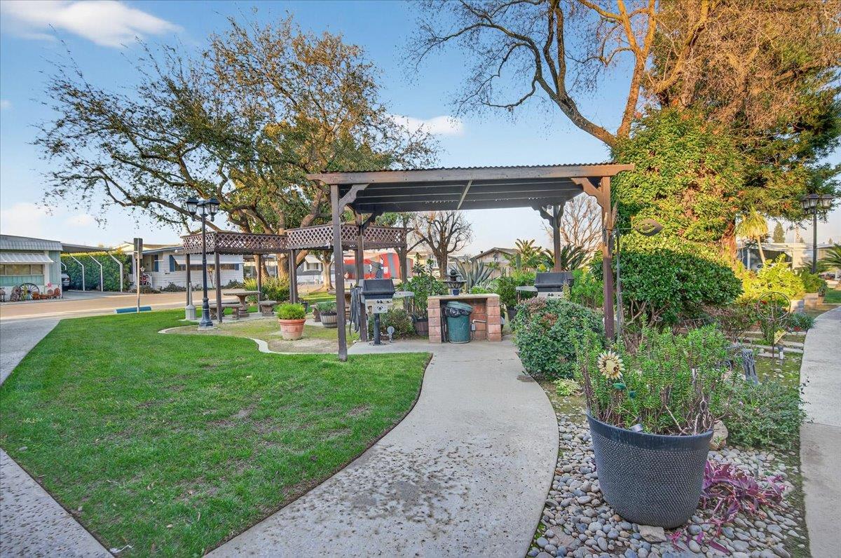 1001 Sylmar Avenue # 216