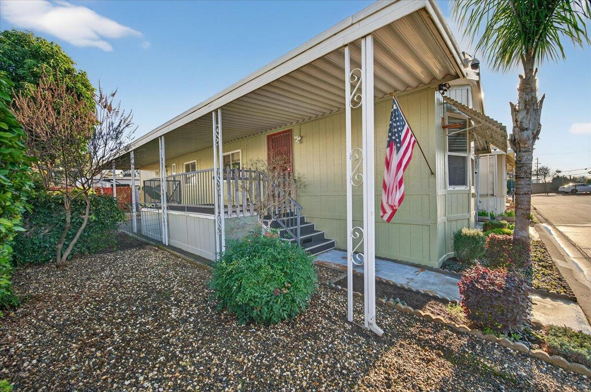 1001 Sylmar Avenue # 216