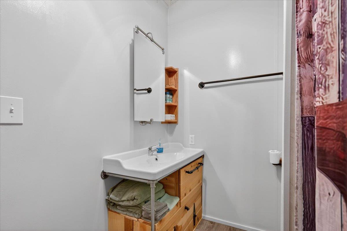 1001 Sylmar Avenue # 216