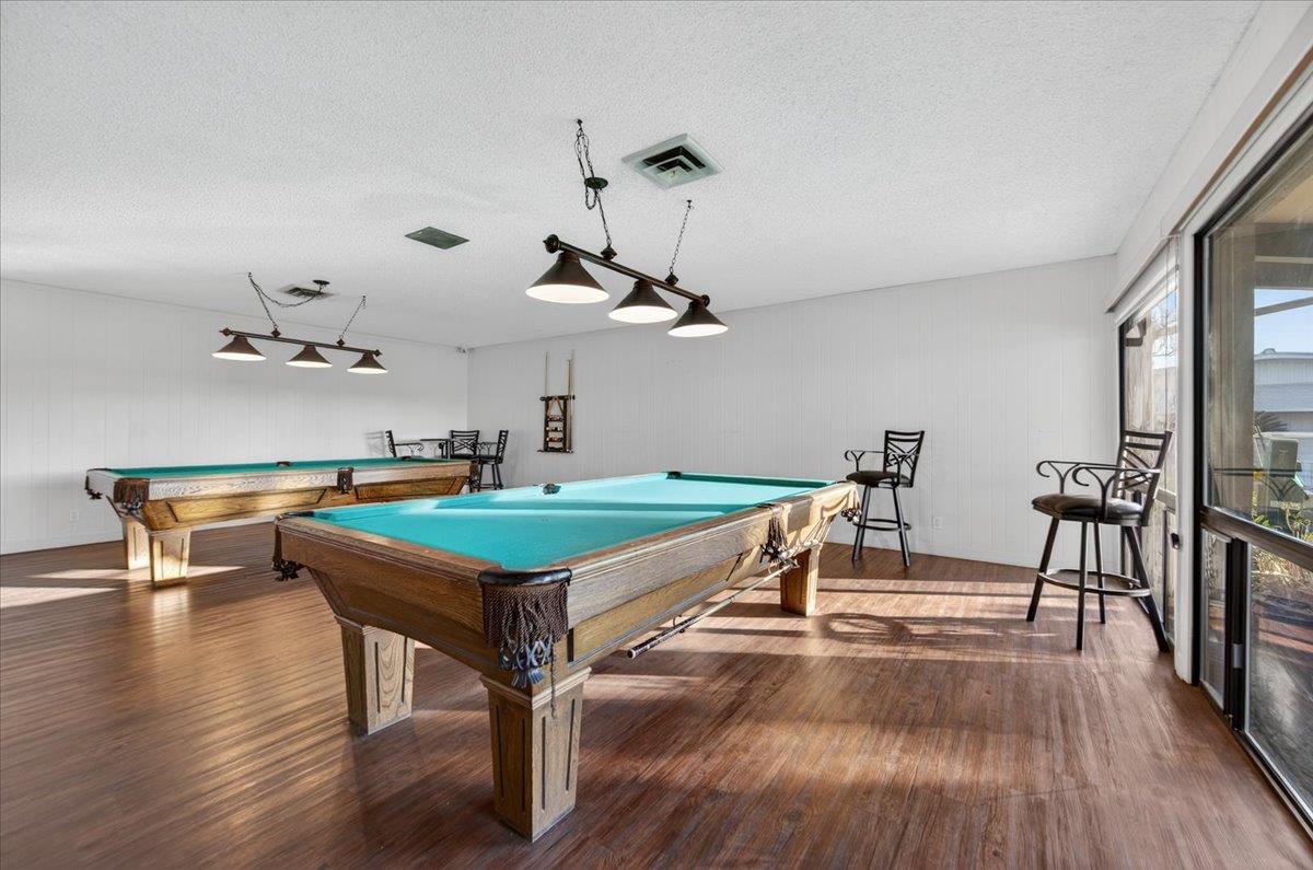 1001 Sylmar Avenue # 216