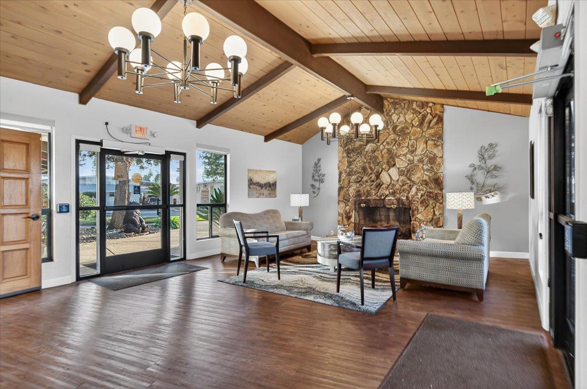 1001 Sylmar Avenue # 216