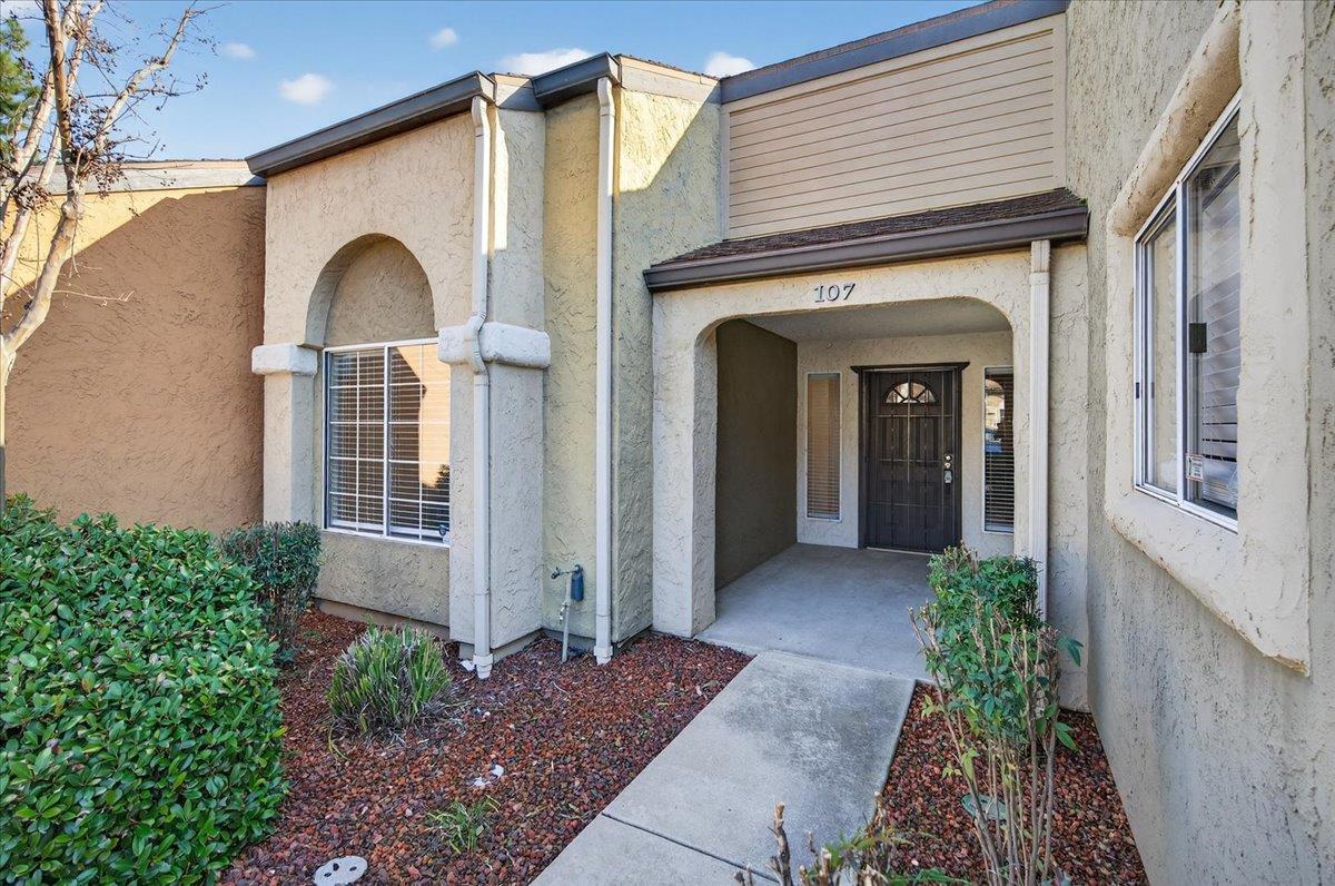 5140 E Cesar Chavez Boulevard # 107