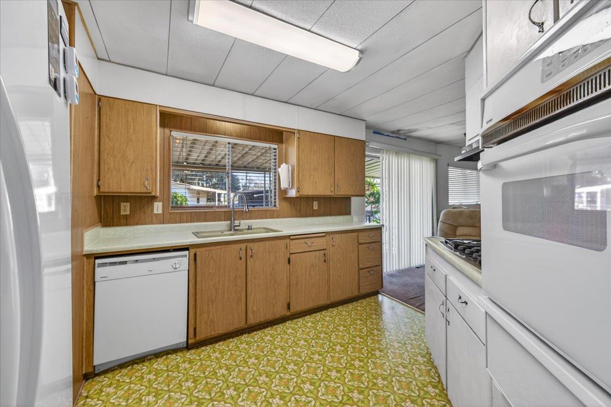 2706 W Ashlan Avenue # 86