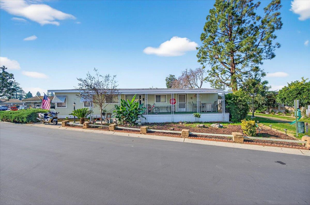 2706 W Ashlan Avenue # 86