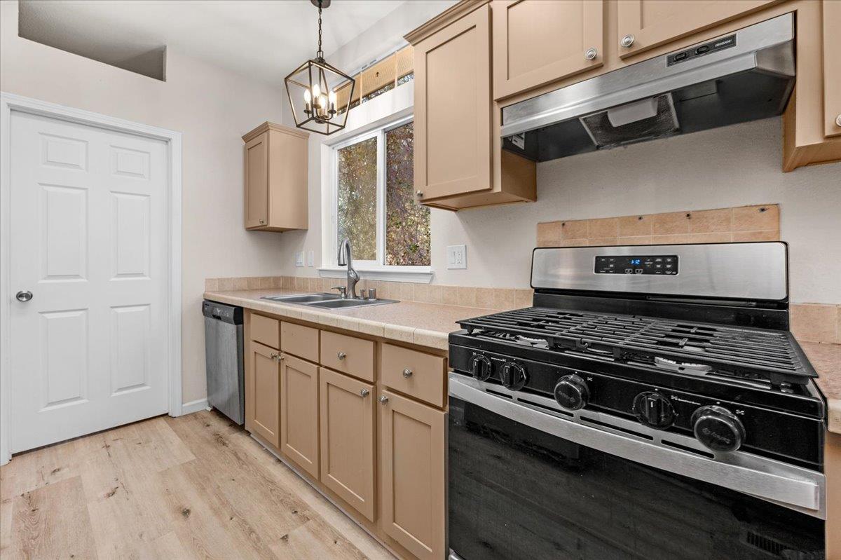 41391 Long Hollow Lane