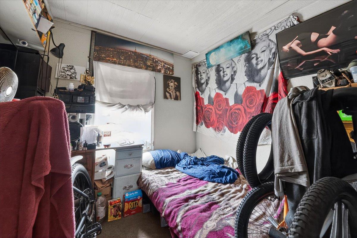 1328 E Fedora Avenue