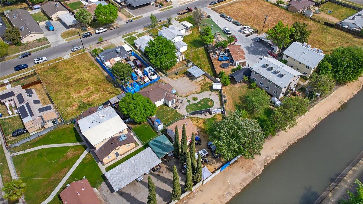 1328 E Fedora Avenue