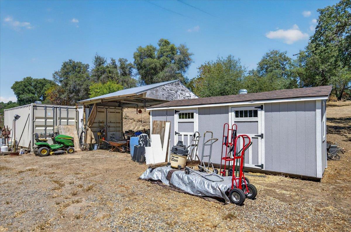 31489 Gold Nugget Lane