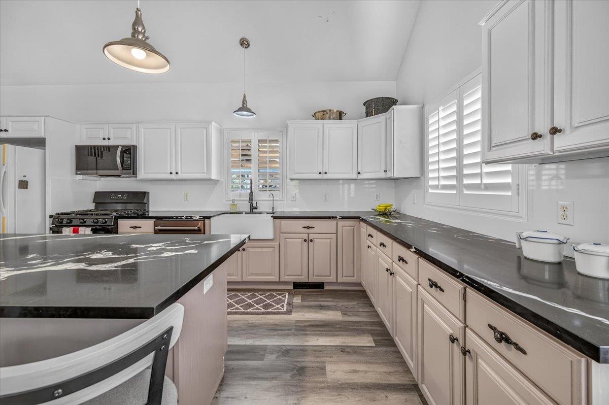 31489 Gold Nugget Lane