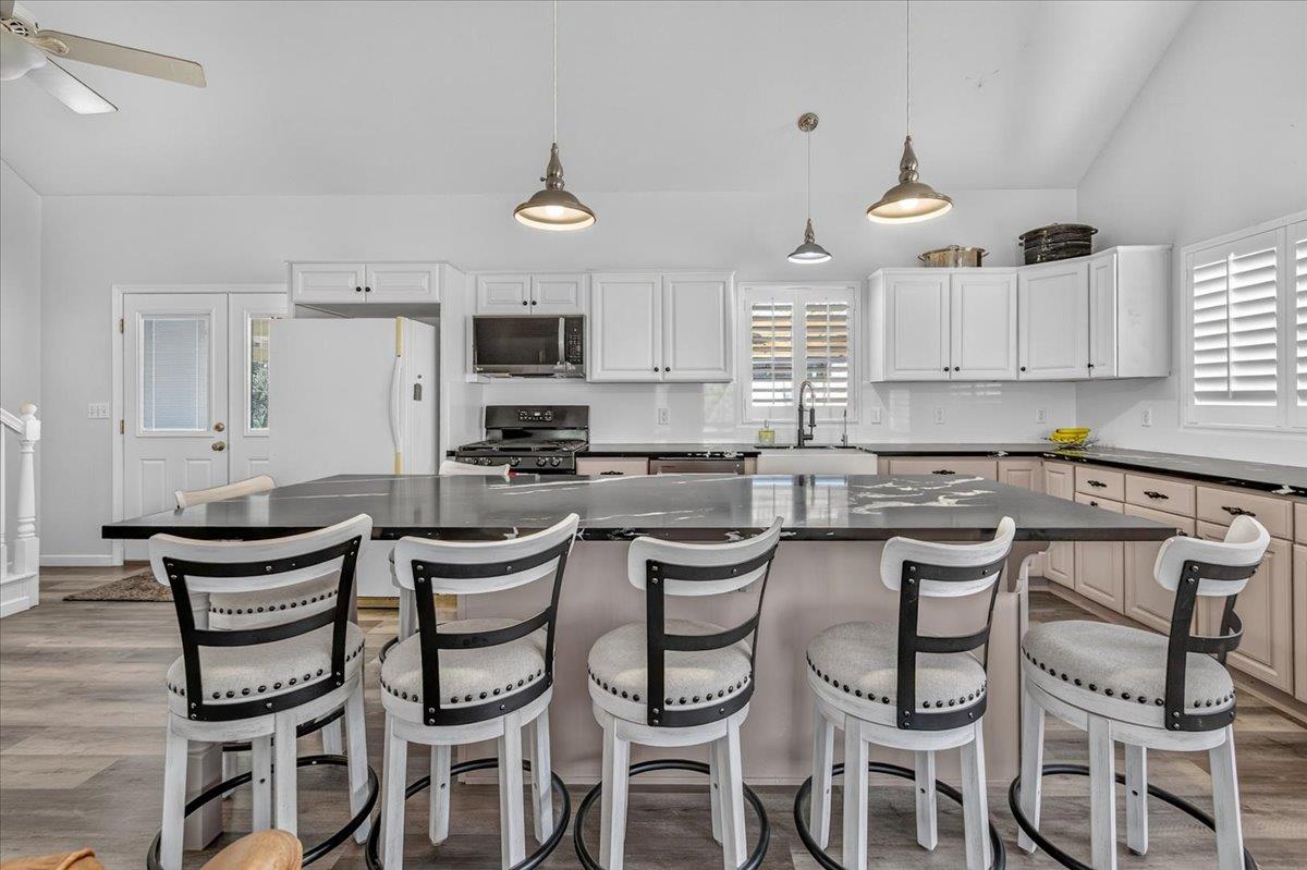 31489 Gold Nugget Lane