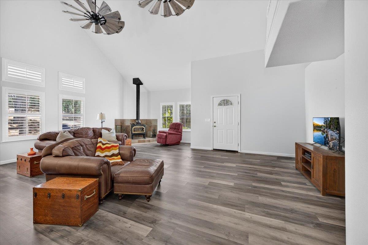 31489 Gold Nugget Lane
