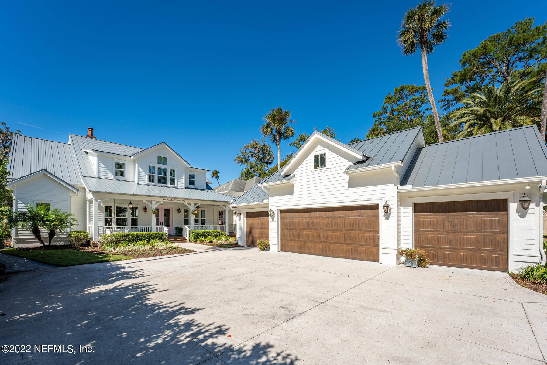 191 ROSCOE Boulevard N