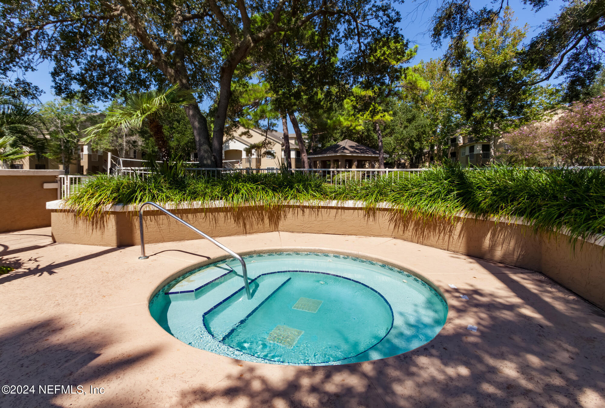 25 ARBOR CLUB Drive, 108