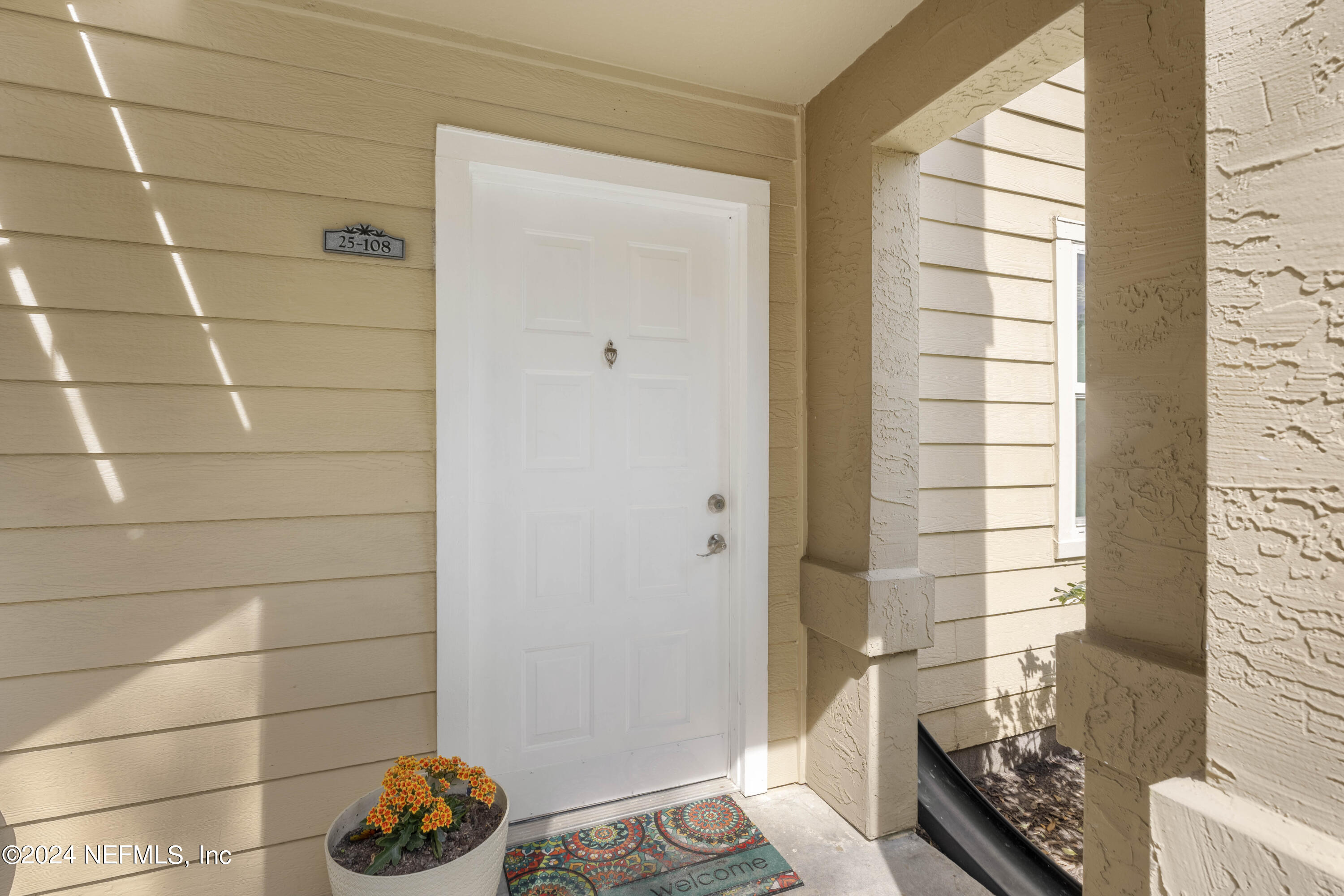 25 ARBOR CLUB Drive, 108
