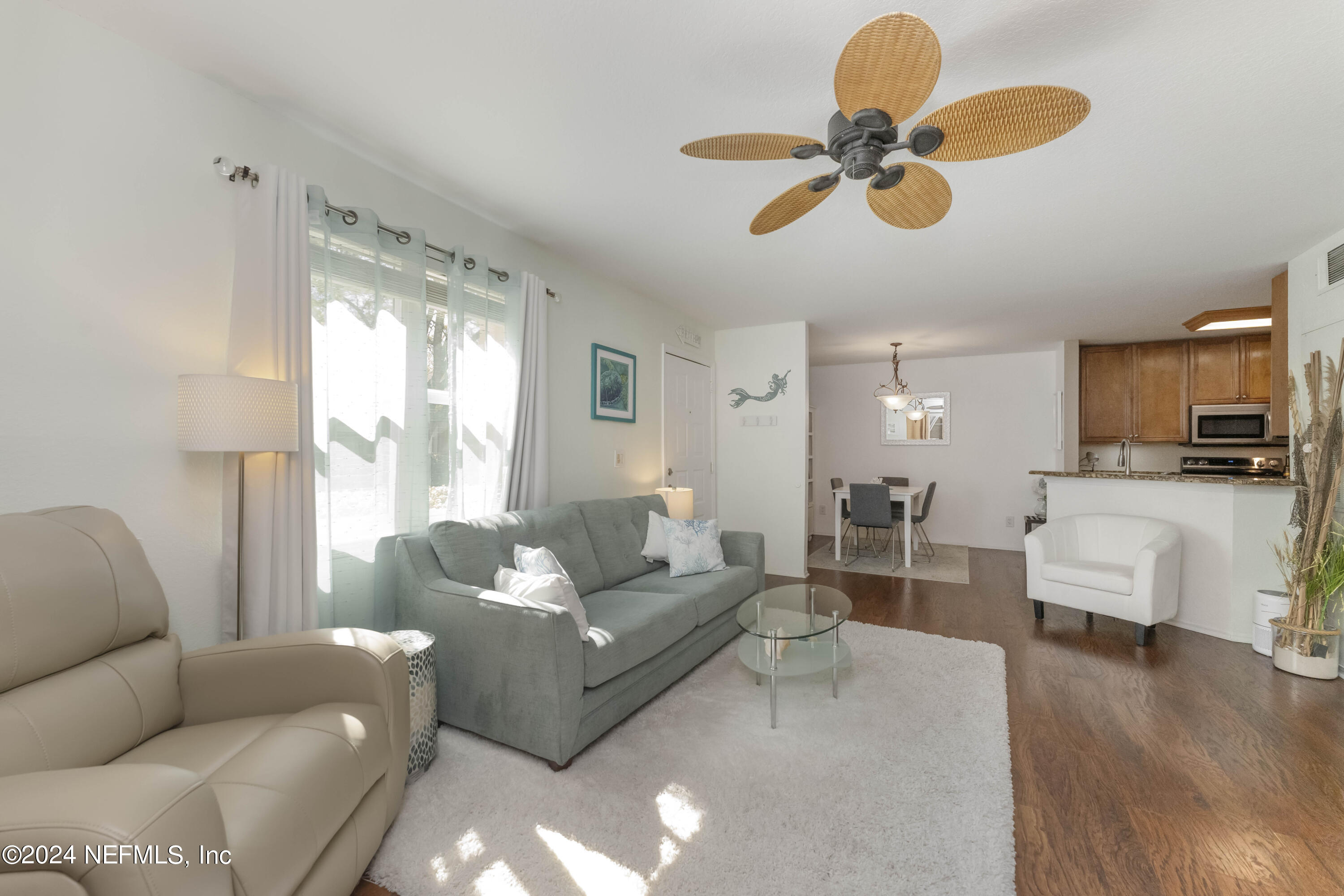 25 ARBOR CLUB Drive, 108