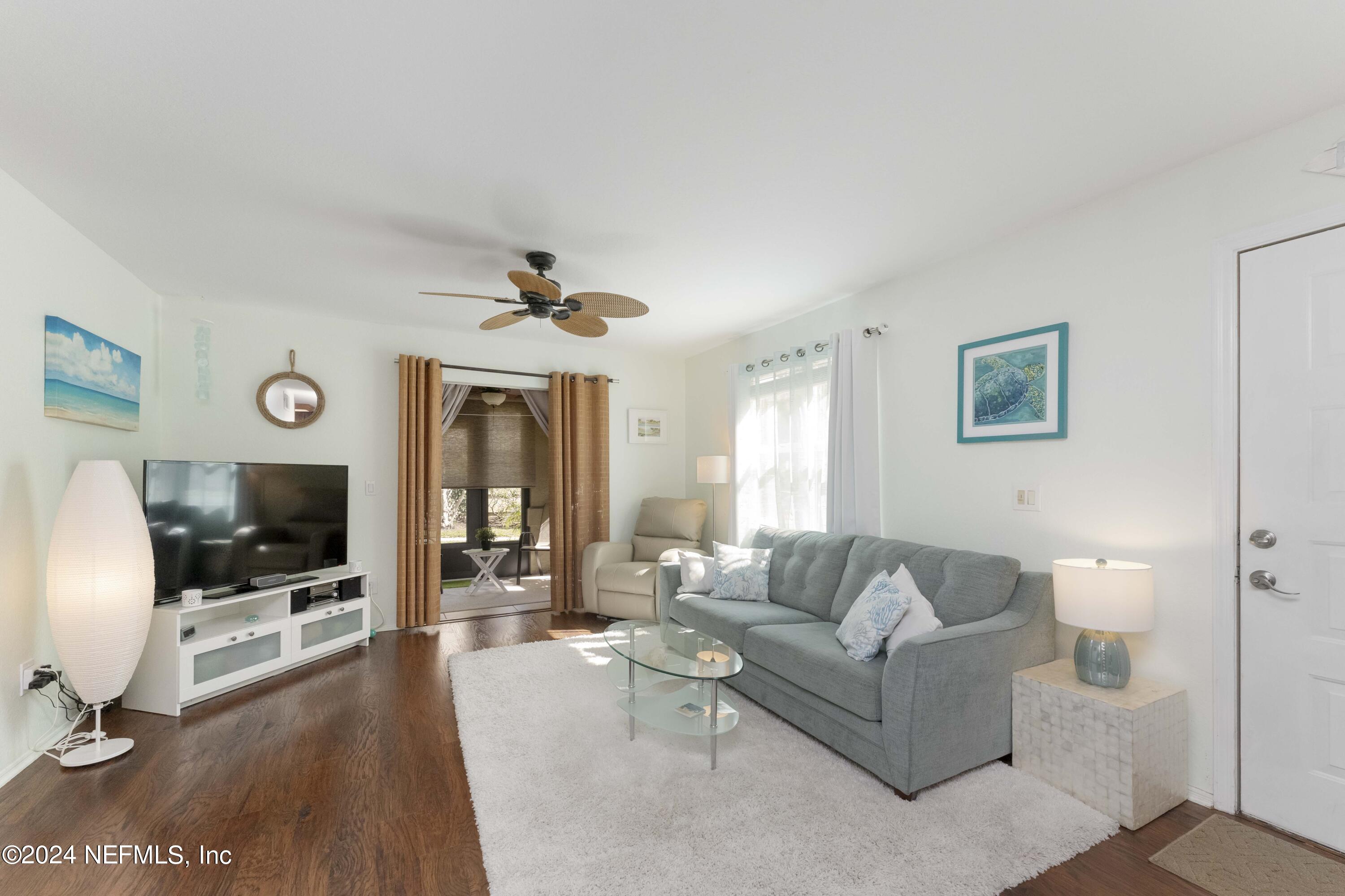 25 ARBOR CLUB Drive, 108