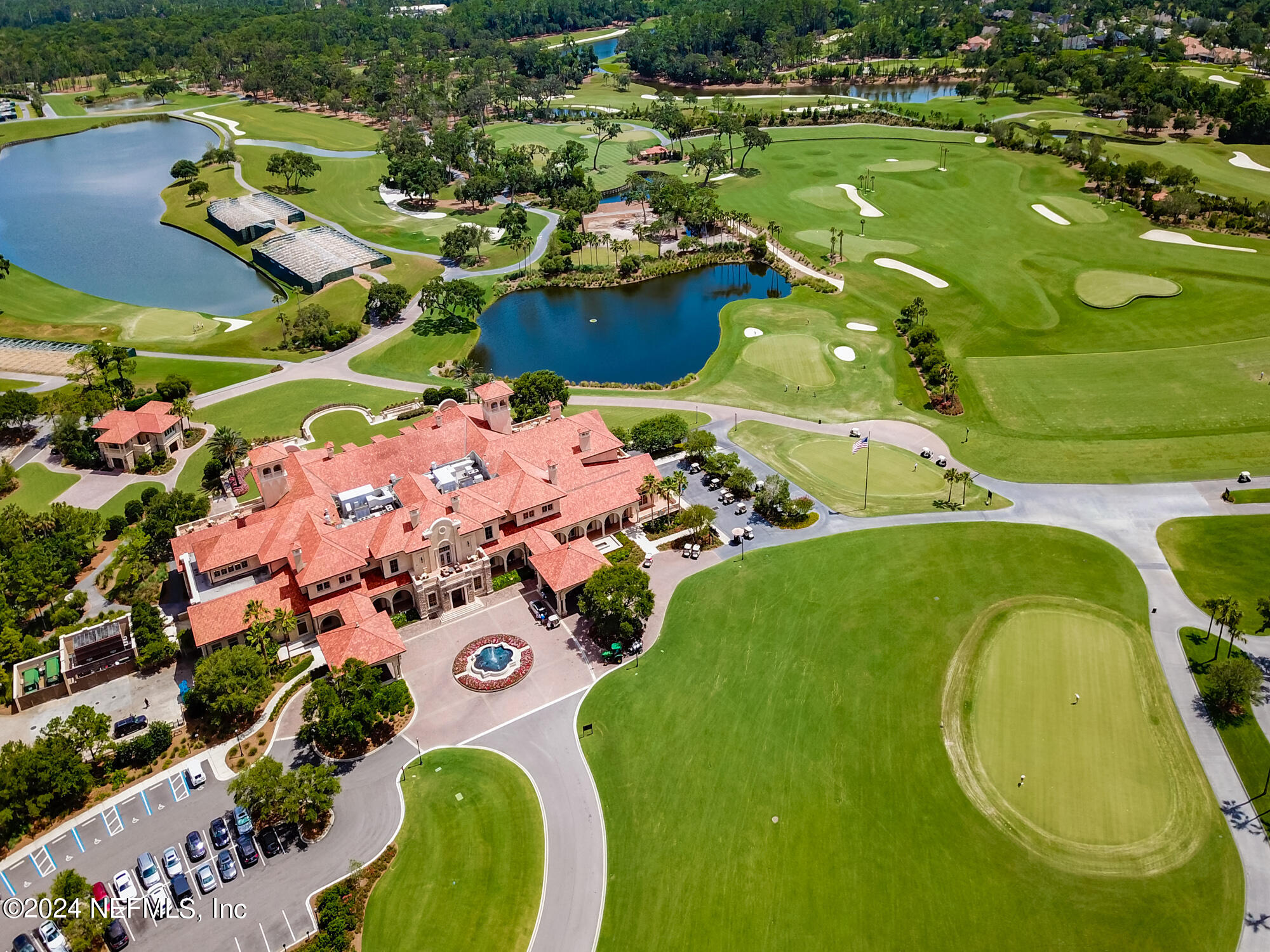 25 ARBOR CLUB Drive, 108