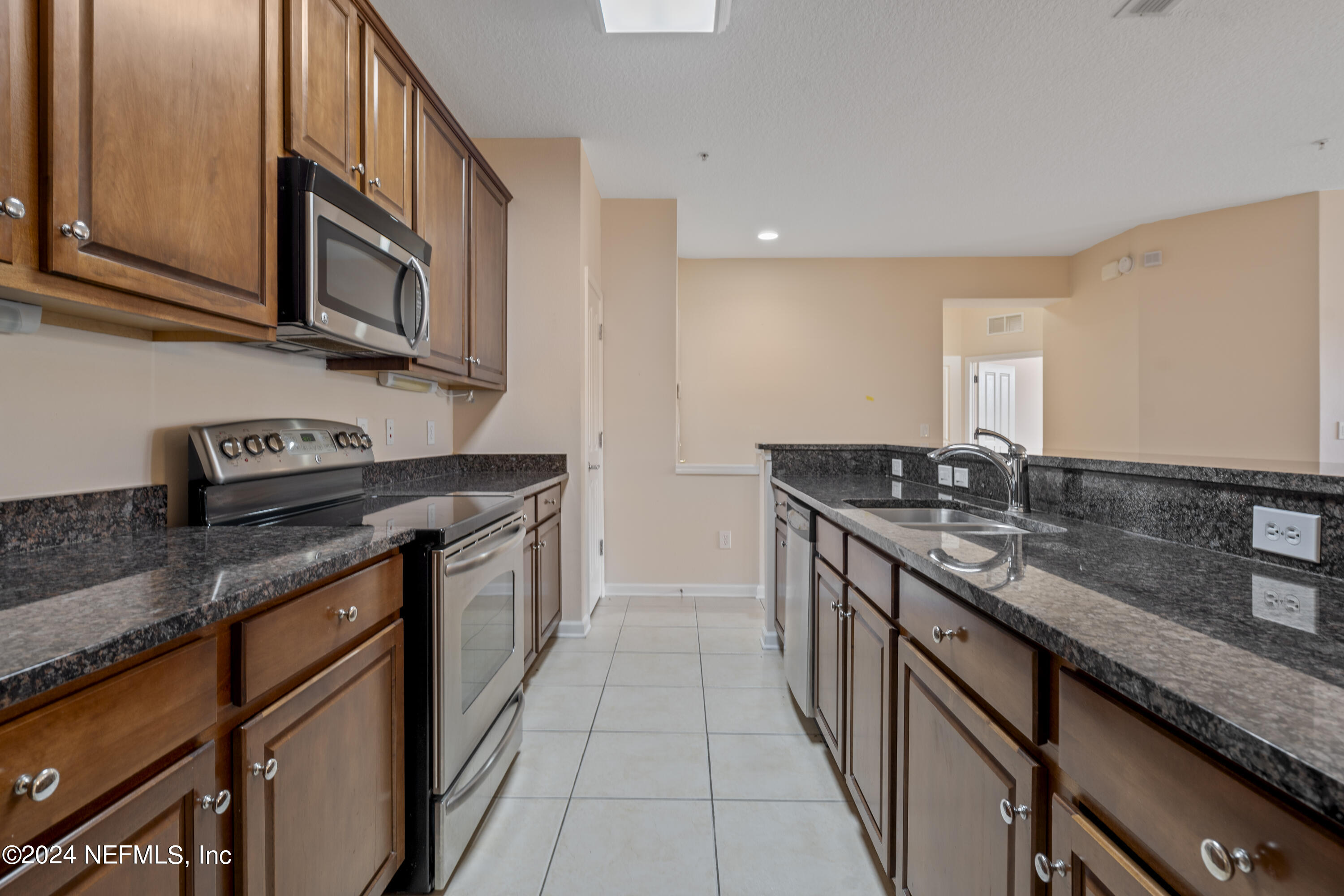 115 TIDECREST Parkway, 3310