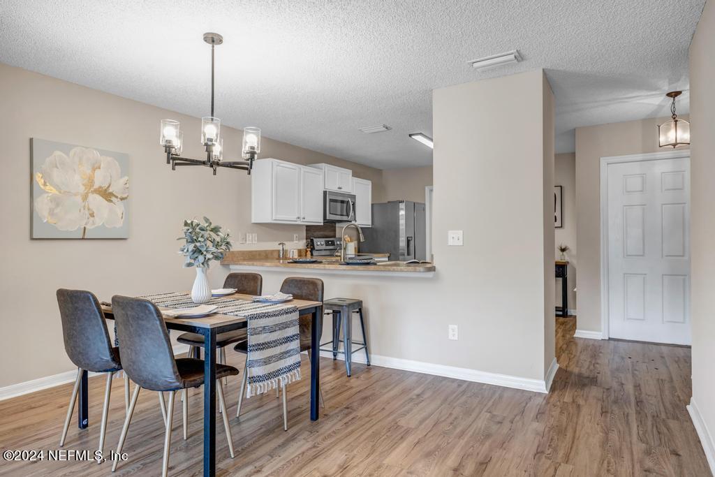 7761 HIGHCHAIR Lane