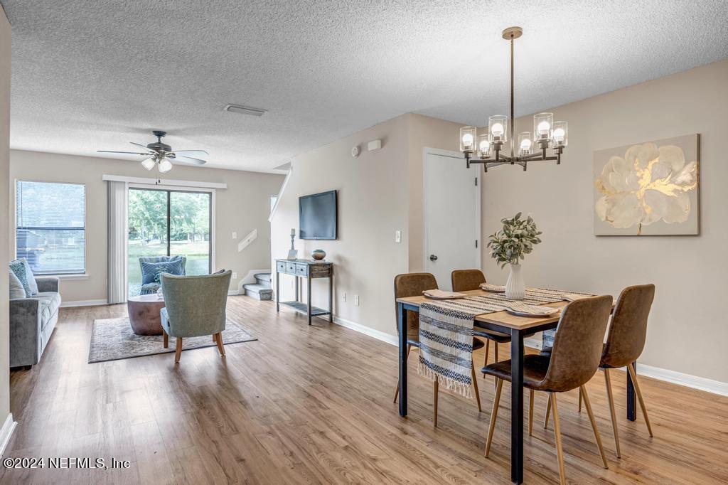 7761 HIGHCHAIR Lane