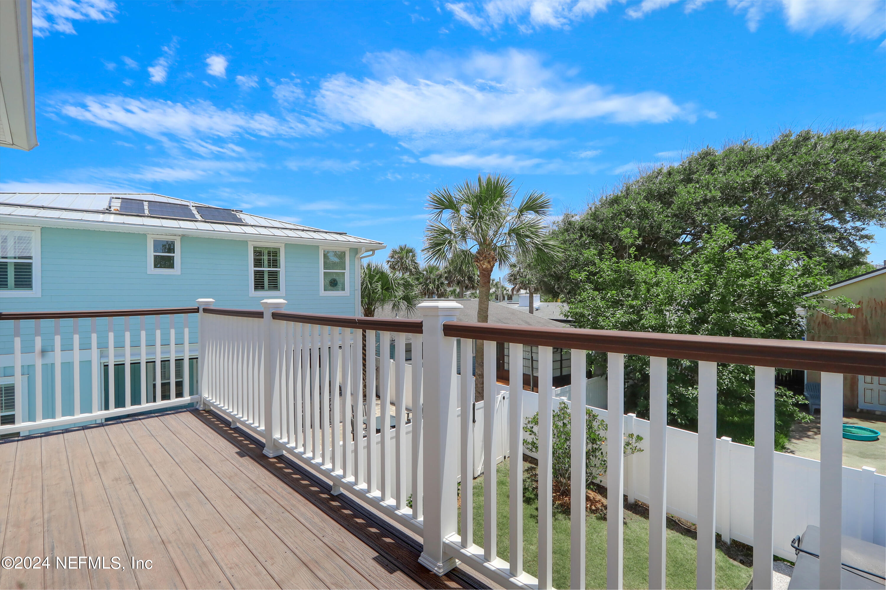 199 OLEANDER Street