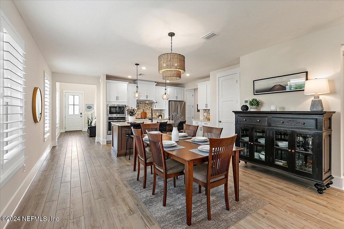 374 SETTLERS LANDING Drive