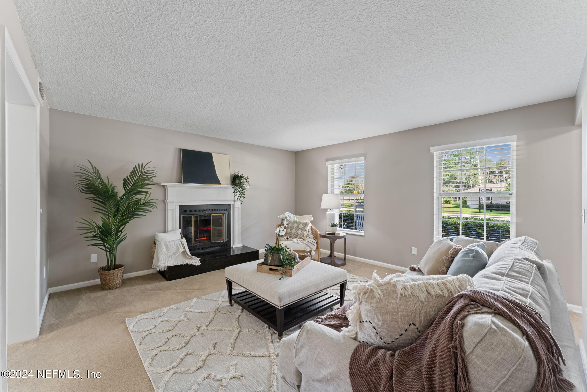 612 ALHAMBRA Court
