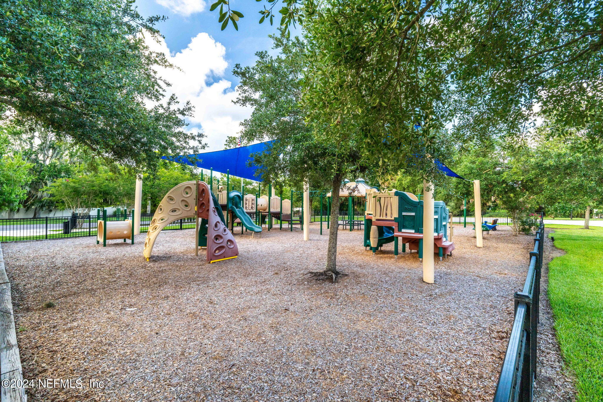 612 ALHAMBRA Court