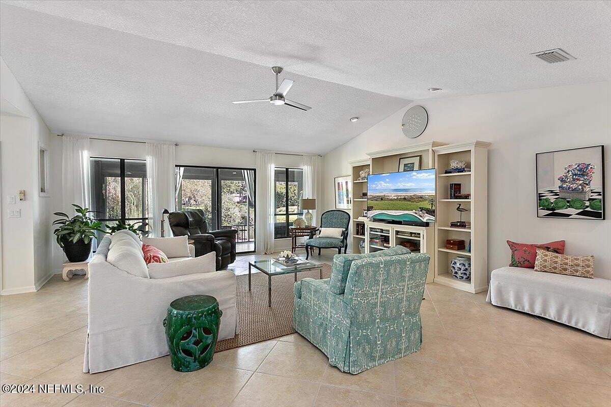 101 POSEIDON Lane