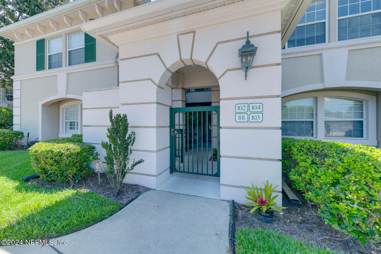 100 BERMUDA BAY Circle, 103